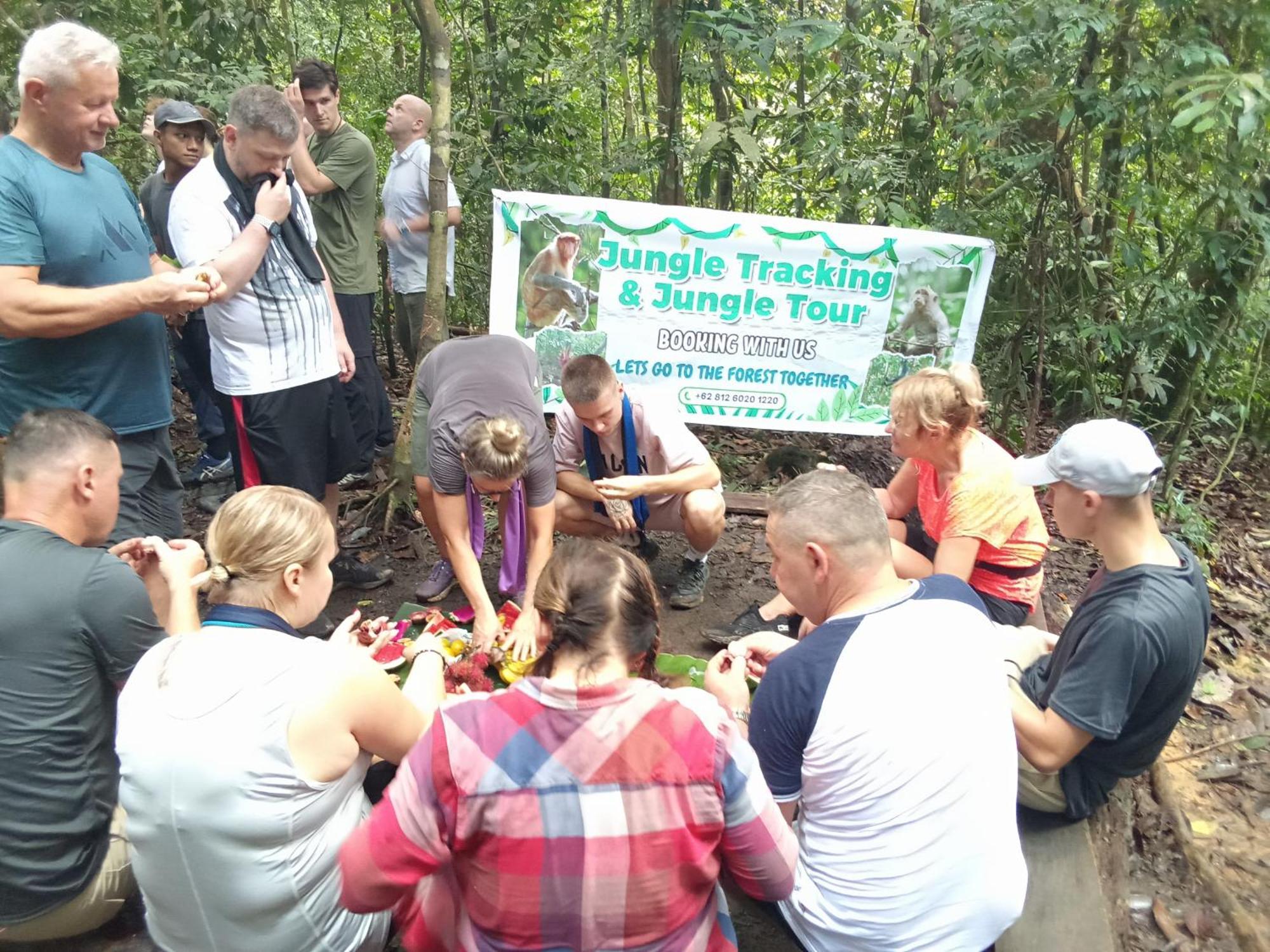 Jungle Treking & Jungle Tour If You Want To Stay Here,You Must Book Treking Only With Us Bukit Lawang Kültér fotó