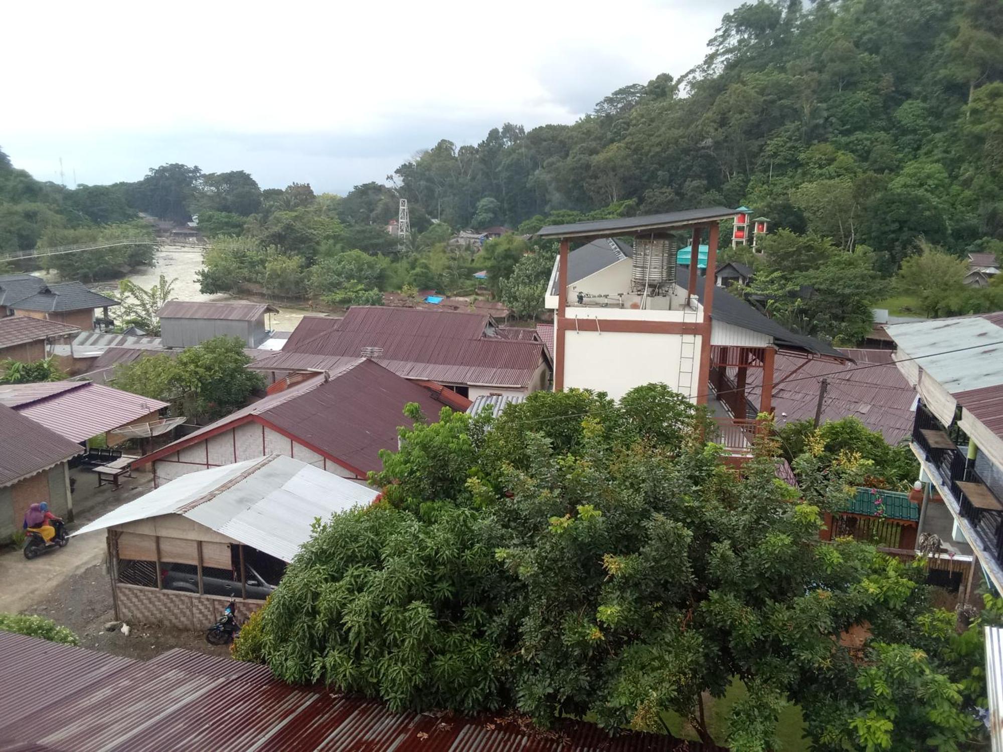 Jungle Treking & Jungle Tour If You Want To Stay Here,You Must Book Treking Only With Us Bukit Lawang Kültér fotó