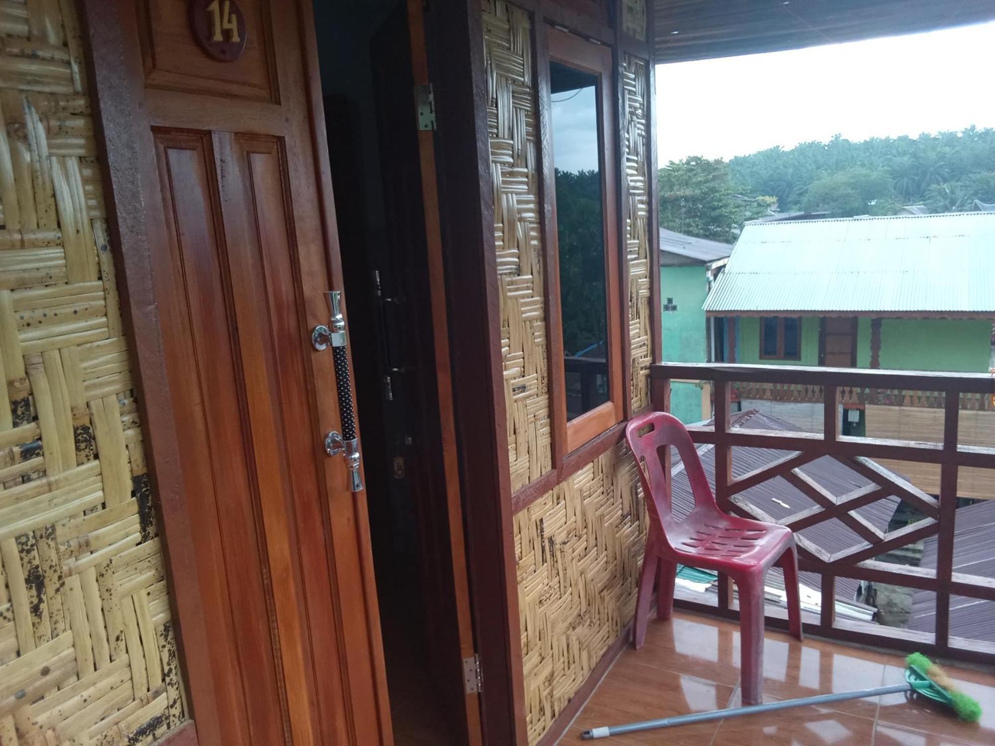 Jungle Treking & Jungle Tour If You Want To Stay Here,You Must Book Treking Only With Us Bukit Lawang Kültér fotó