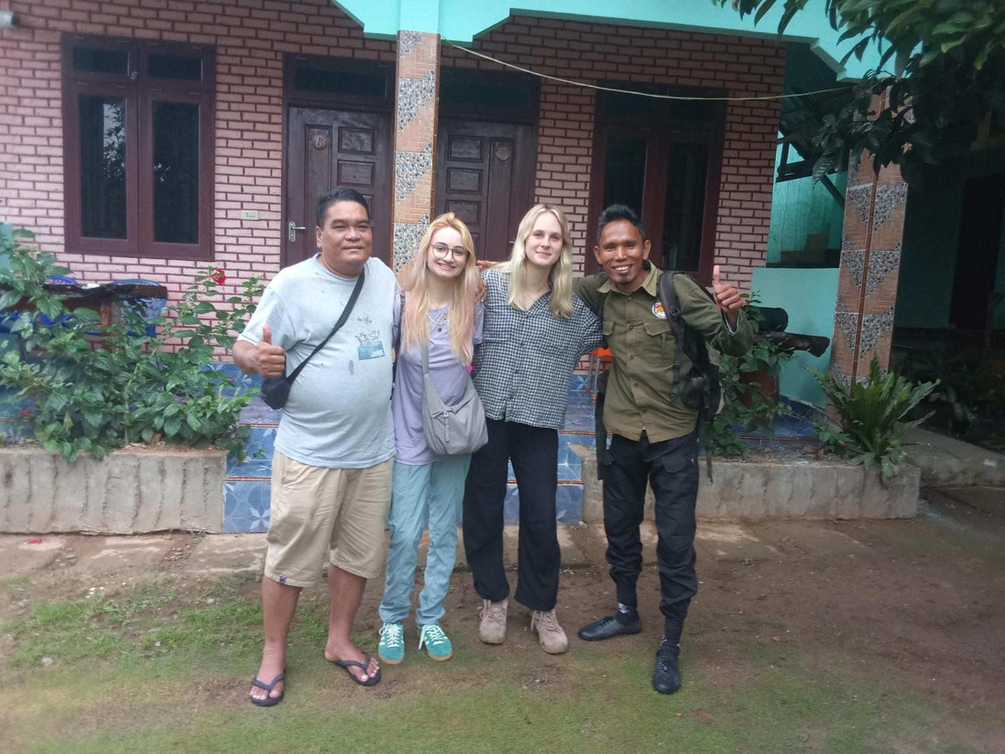 Jungle Treking & Jungle Tour If You Want To Stay Here,You Must Book Treking Only With Us Bukit Lawang Kültér fotó